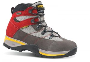 scarpe trekking neve